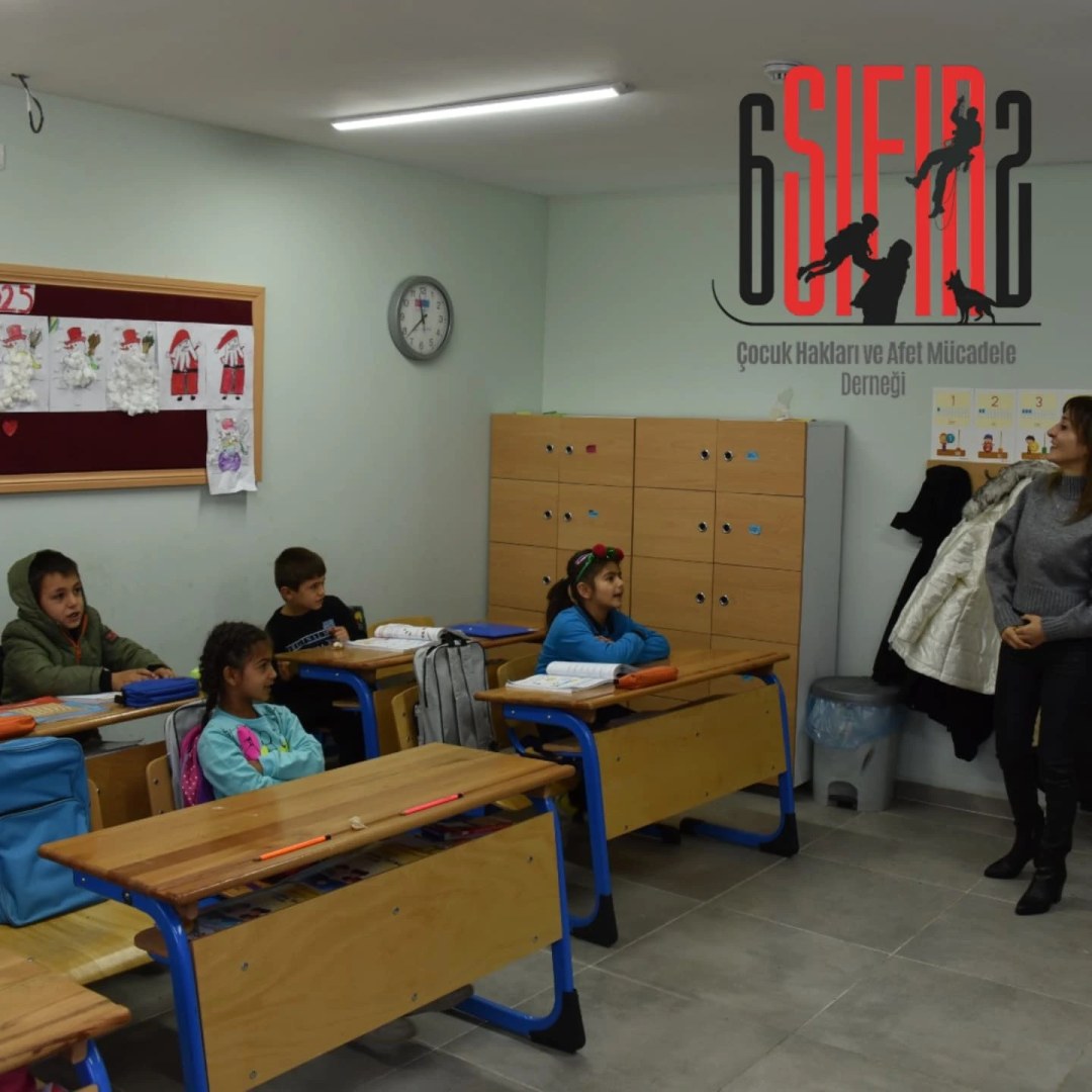Hatay Arsuz'da bulunan Kale Köyü İlköğretim okulundaki